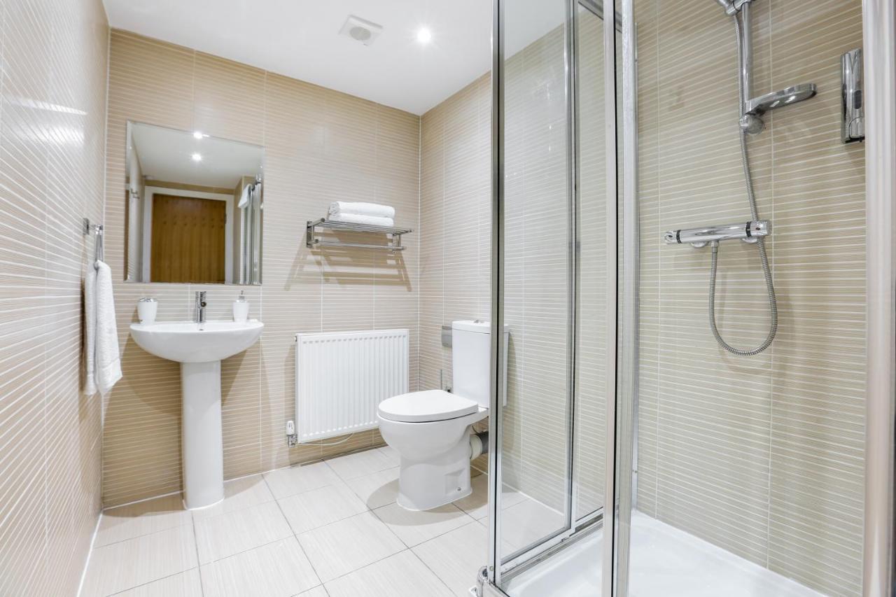 Vkm Apartments Glasgow Esterno foto